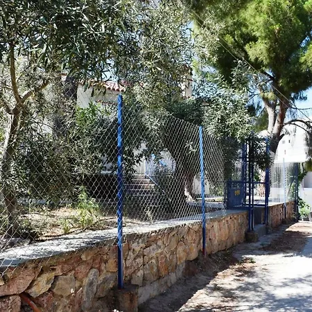 Nyaraló Giovasia In Toló